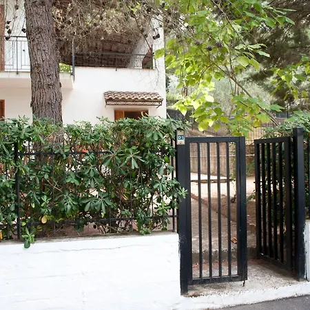 Elena Lägenhetshotell *