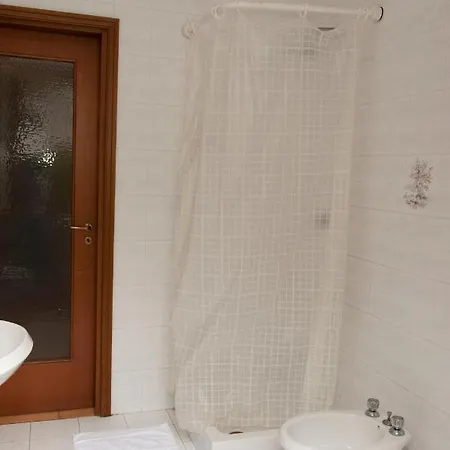 Elena Lägenhetshotell *